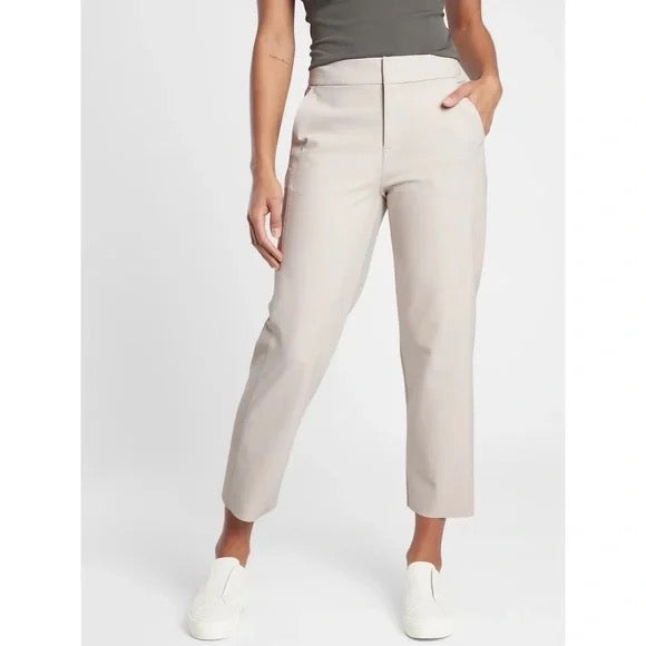 Athleta Beige Stellar Straight Crop Pant Size 8  MSP$129