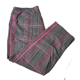 Tail Activewear Women's Black & Pink Plaid Golf Capri Pants Size 12 MSP$95