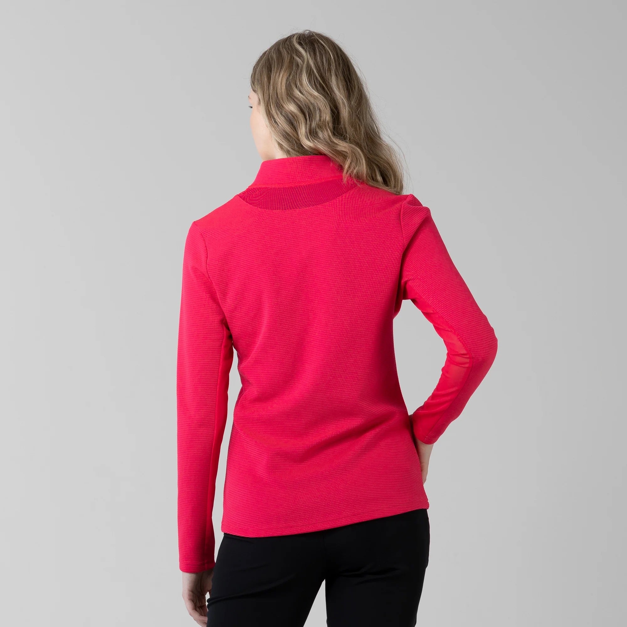 New Levelwear Women's Rayna Zip Pullover - Raspberry Size S MSP$70