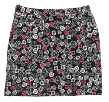 NEW Monterey Club Women's19.5" Black White & Pink Floral Skort Size 14