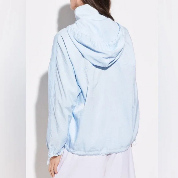 Vince Light Blue Active Weather Hoodie Size XL MSP $395