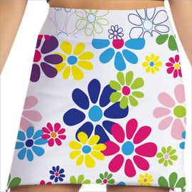 New Skort Obsession Night Daisies White Skort