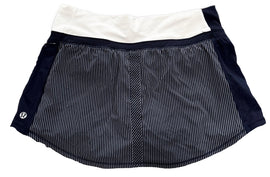 Lululemon Navy Striped Women's Short Skort Size 4 - 0