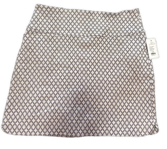 S.C. & CO. White w/Black Clover Pattern Women's Golf Skort Size M