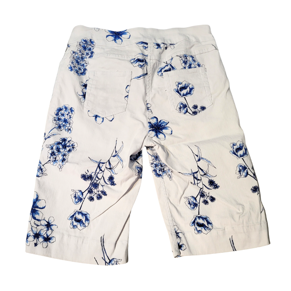 Slimsation White & bBlue Floral Golf Shorts Size 6