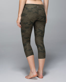 Lululemon Wunder Under Crop Full-On Luxtreme Leggings Size S MSP $82 - 0