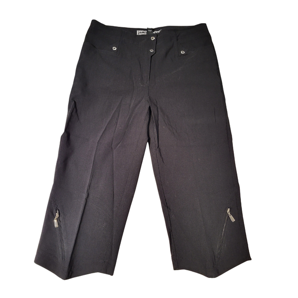 Jamie Sadock Black Capri Pants Size 6
