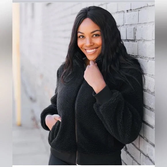 Zyia Active Black Teddy Sherpa Fleece Jacket Size M MSP$90