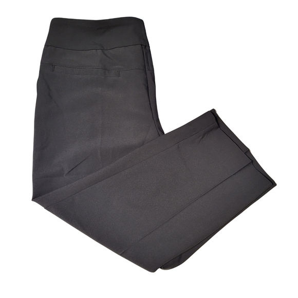 New Tail Activewear Gray Mulligan Capri Golf Pant Size 12 MSP$92