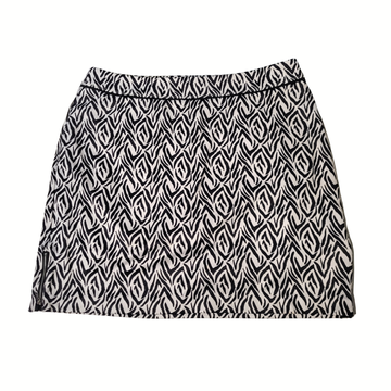 New Greg Norman White & Black Animal Print Golf Skort Size M - 0