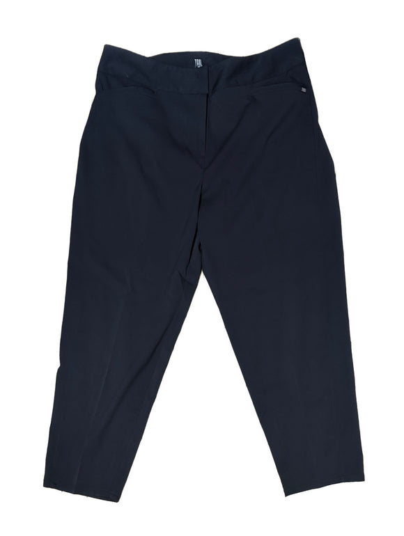 Tail Women's Black Capris Size 18
