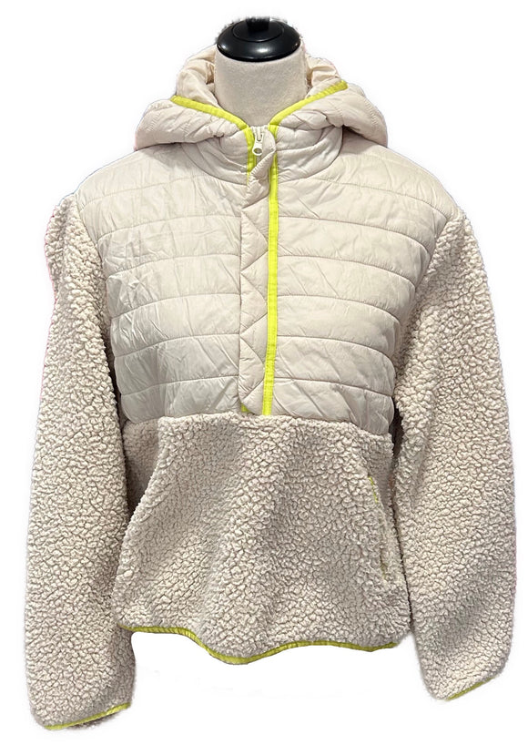 Love Tree Womne's Hodded Quilted Sherpa Pullover Size M