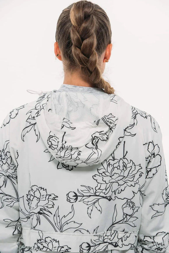 New Foray Golf Women's Windbreaker Shell Jacket - White Floral MSP$180