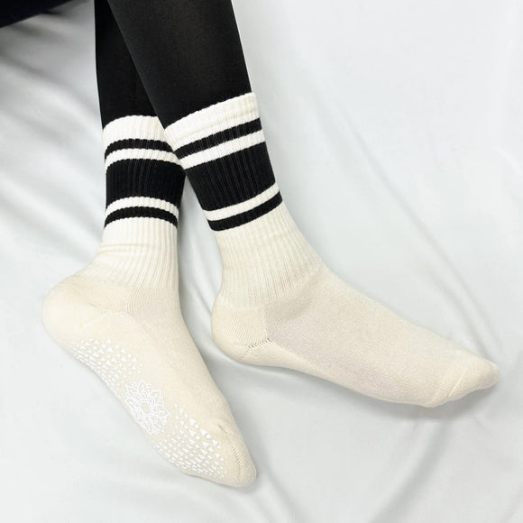 New Women's Crew Yoga Pilates Socks - Ivory/Black